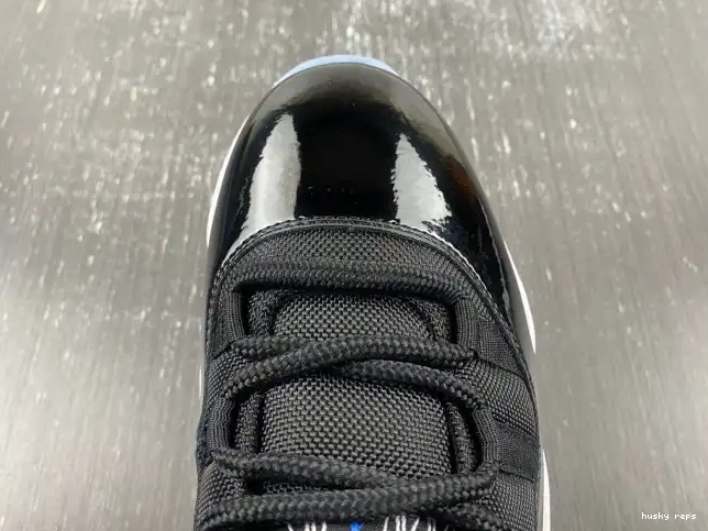 Cheap Husky Jam Space FV5104-004 Air 11 Low Jordan 0614